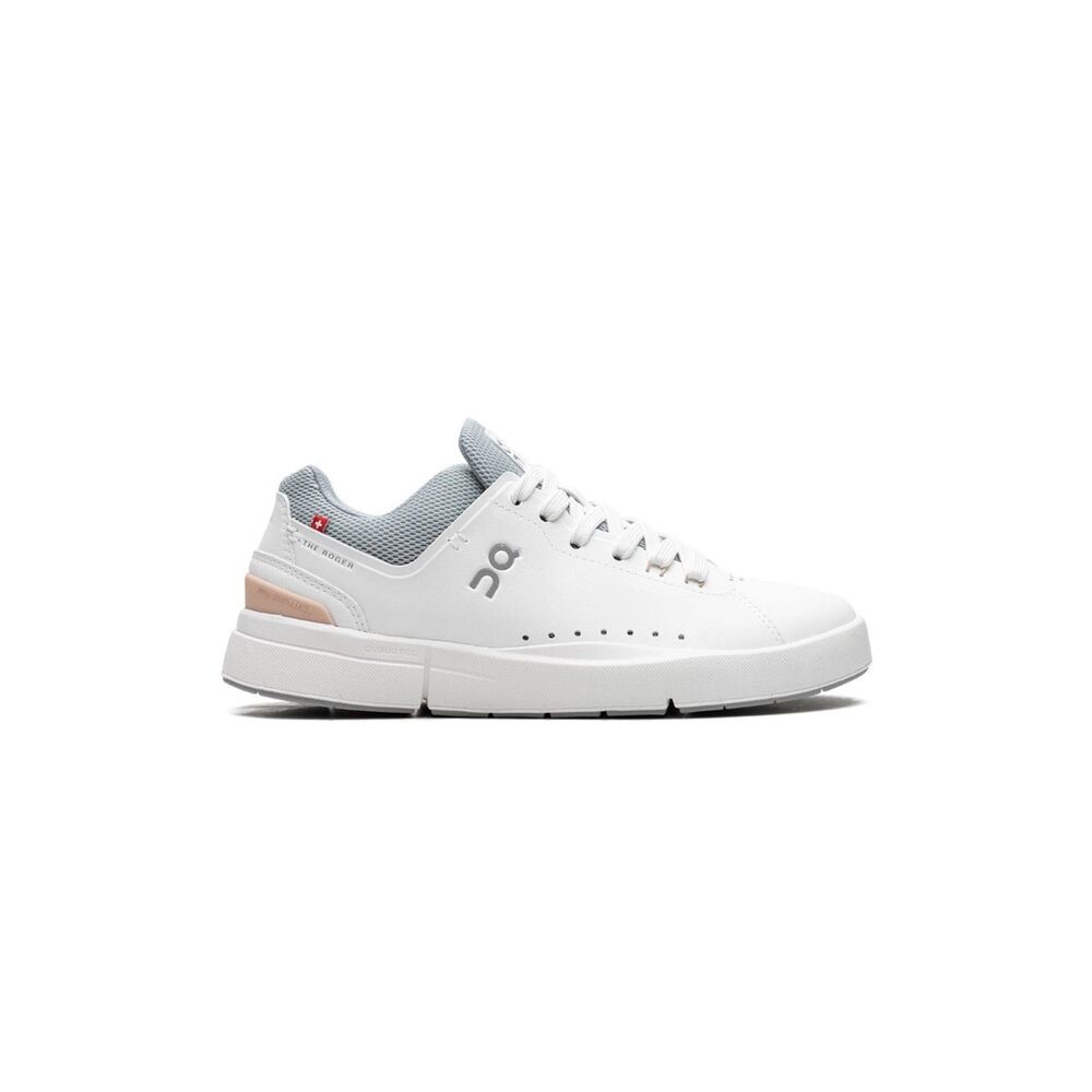 On Running The Roger Advantage Women’s Sneaker 10
